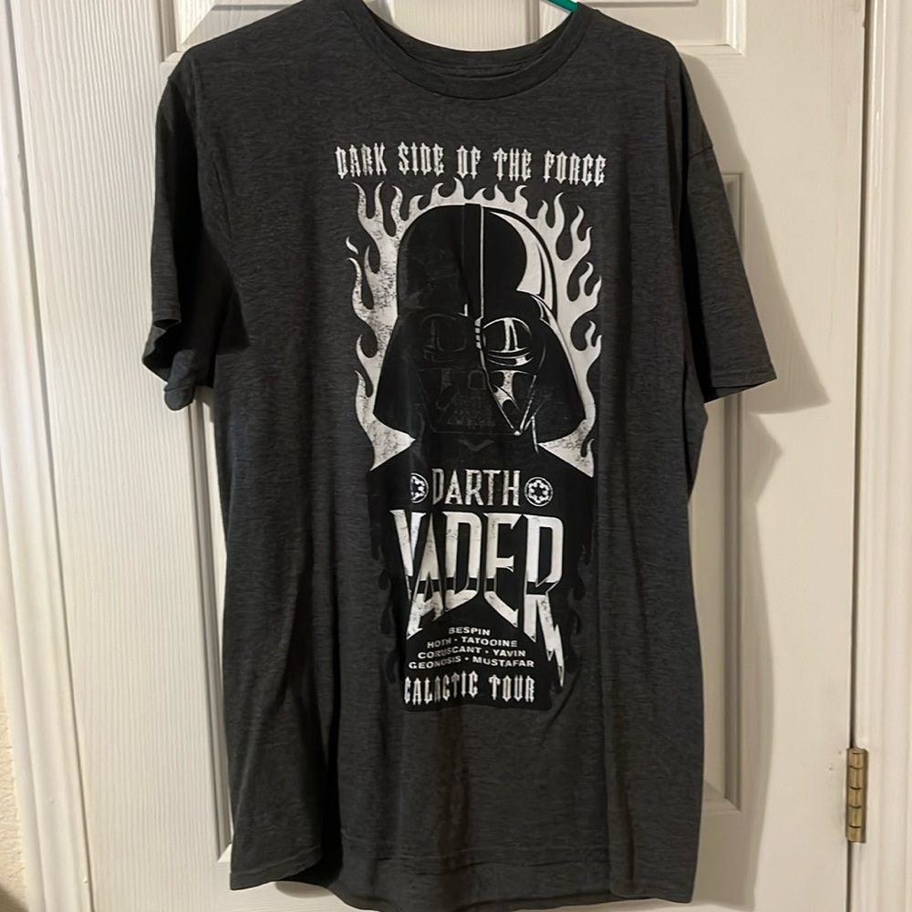 Star Wars Darth Vader, dark side of the force T-shirt size large